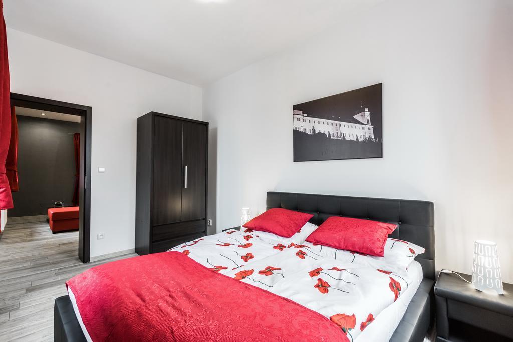 Hotel Apartments Benesova 6 Kutna Hora Room photo